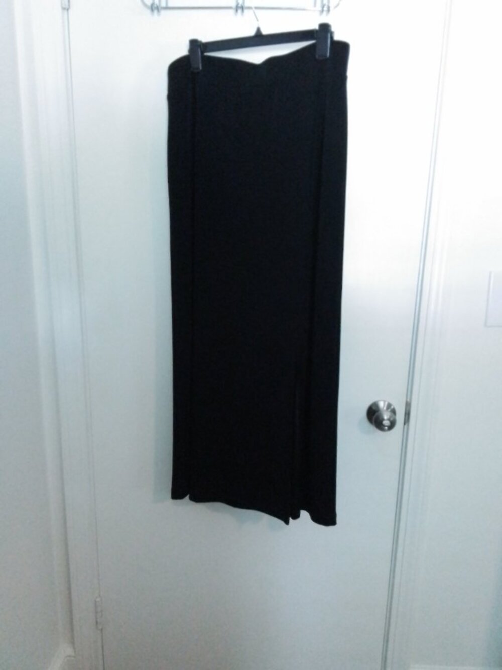 Chico's Travelers Size 2 (L=12-14)) Black Maxi Skirt Sexy 19" Side Slit Slinky
